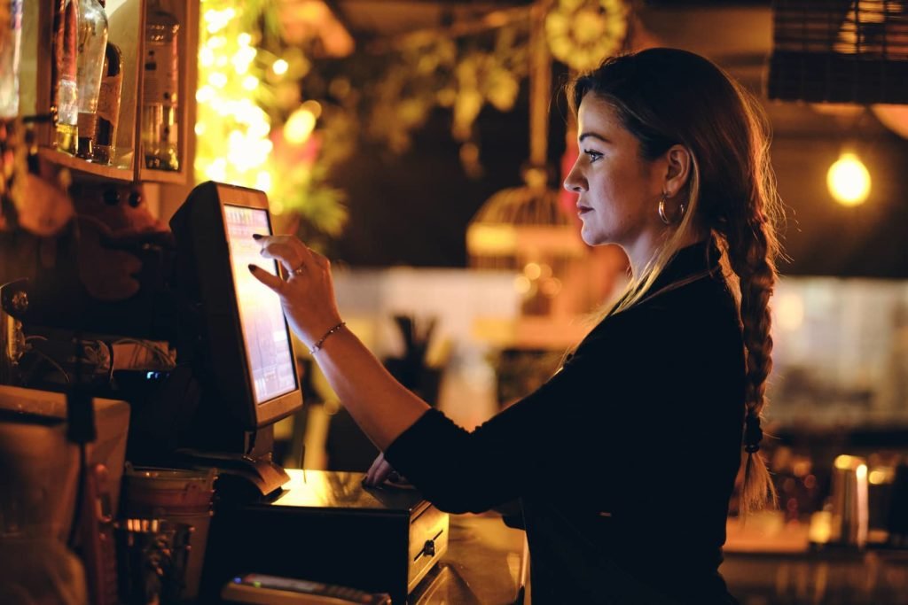 Improve Customer Experience With Restaurant Management System