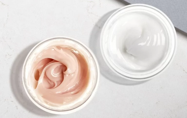 Picking a Healthy Facial Moisturizer